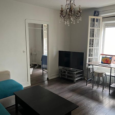 Le Nid Douillet En Plein Centre Apartment Levallois-Perret Luaran gambar