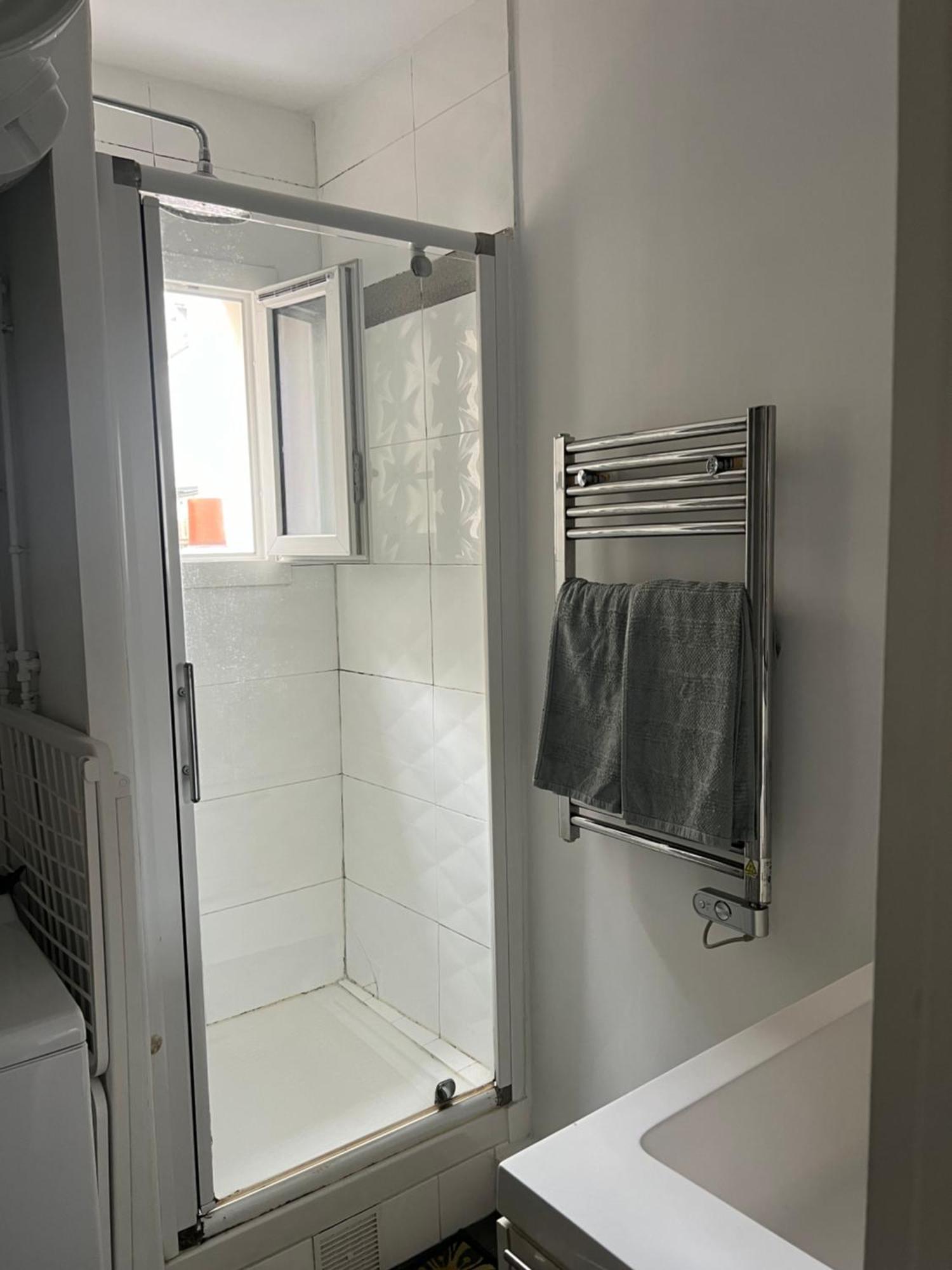 Le Nid Douillet En Plein Centre Apartment Levallois-Perret Luaran gambar